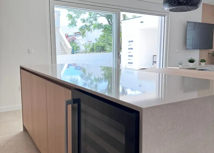 Plesa With Office And Private Pool Villa *