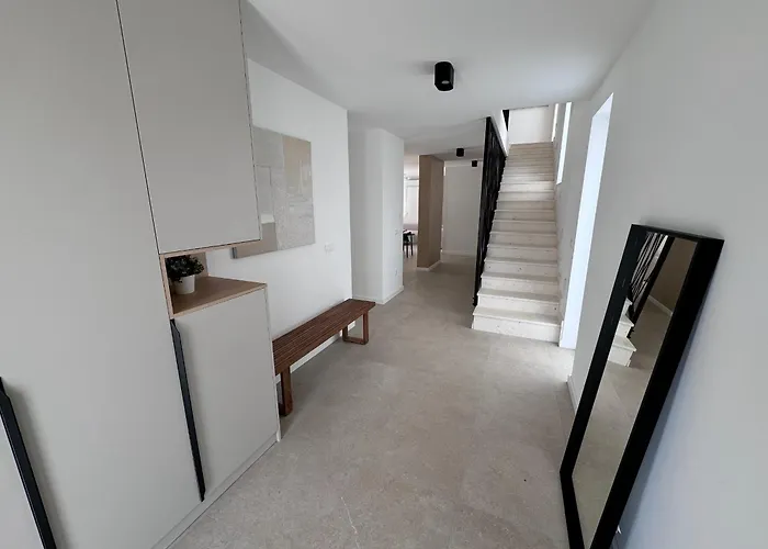 Plesa With Office And Private Pool *