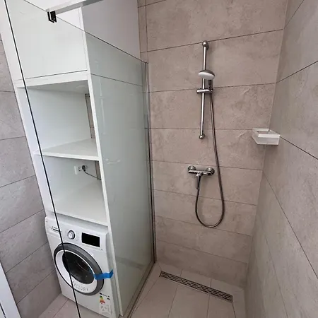 Plesa With Office And Private Pool Villa