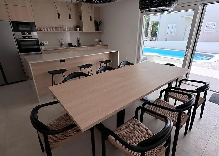 Plesa With Office And Private Pool * Повляна