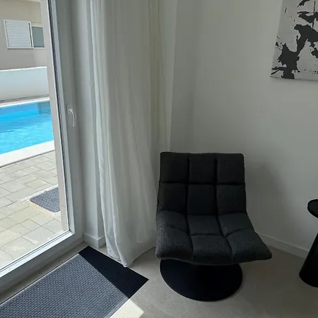 Plesa With Office And Private Pool * Povljana