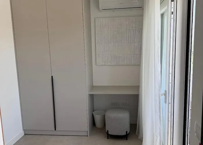 Вилла Plesa With Office And Private Pool *